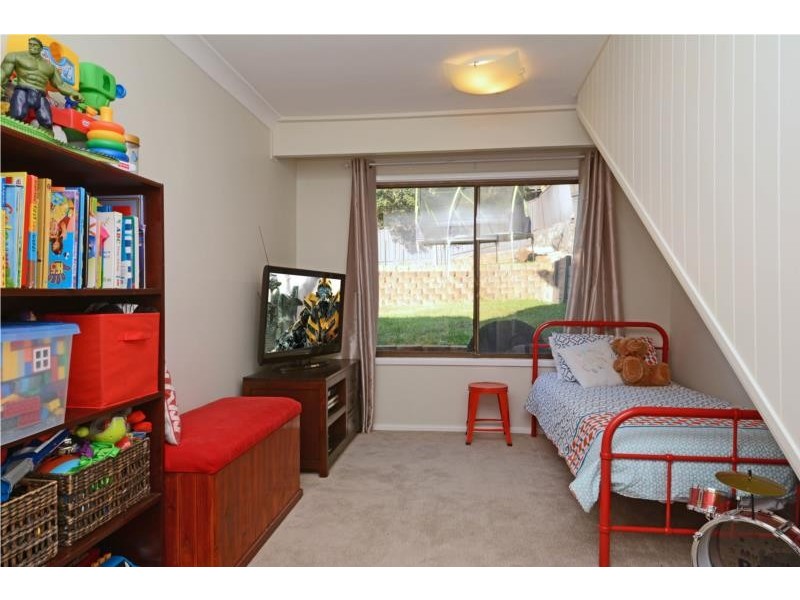 88 Lawson Road, Macquarie Hills NSW 2285