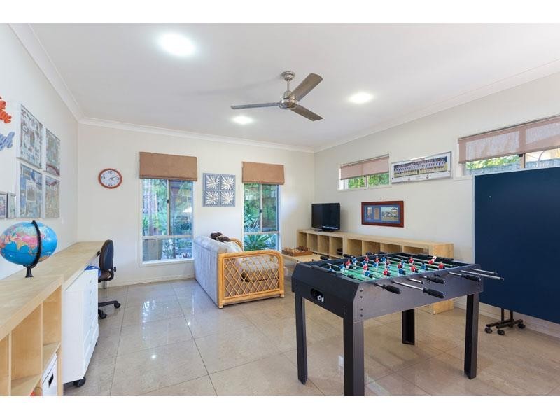 30 John Markwell Parade, Daisy Hill QLD 4127