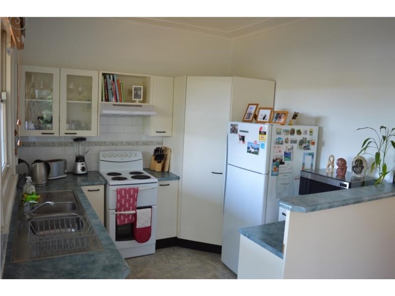 83 Michael Street, Jesmond NSW 2299