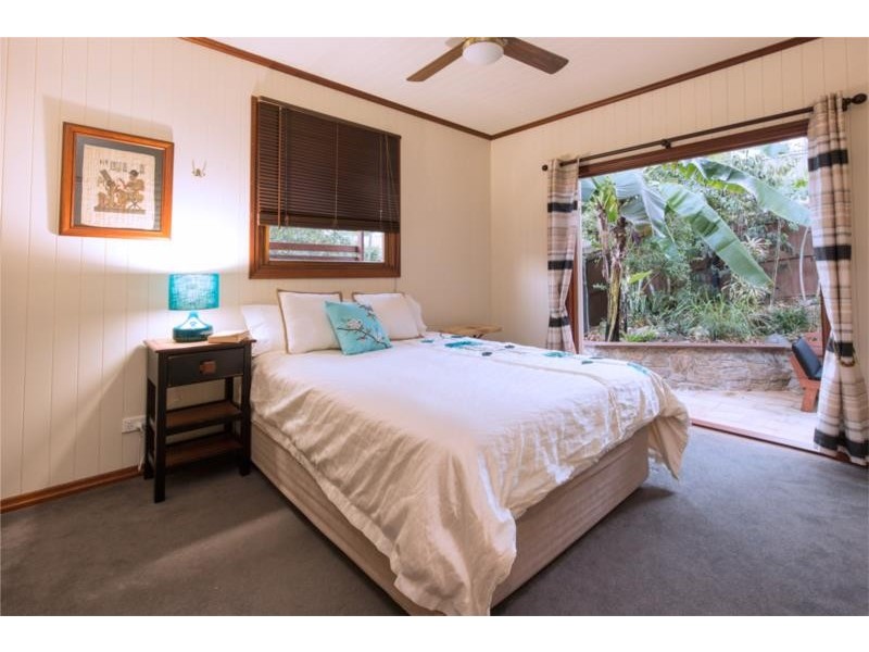 25 Mannion Street, Red Hill QLD 4059