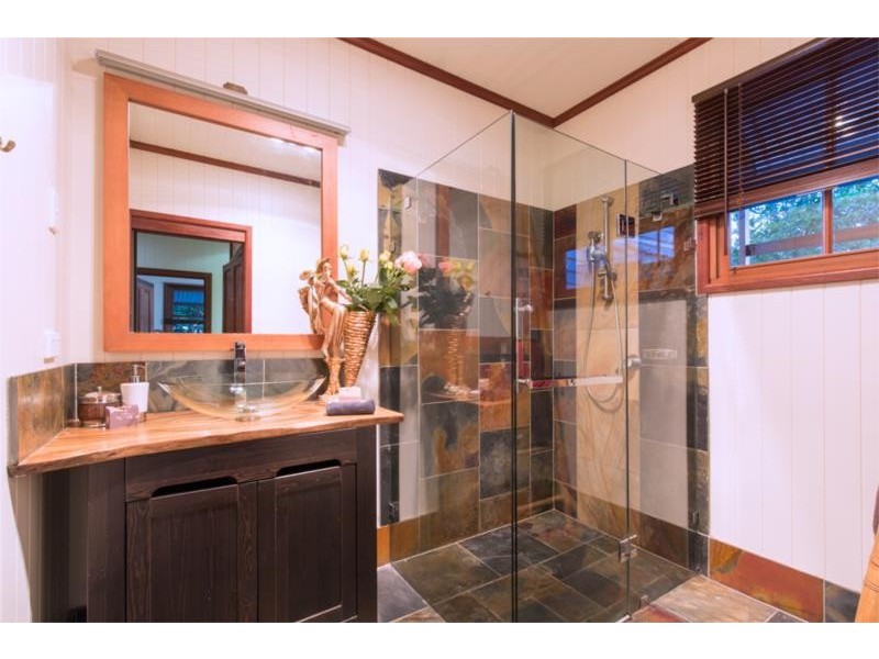 25 Mannion Street, Red Hill QLD 4059