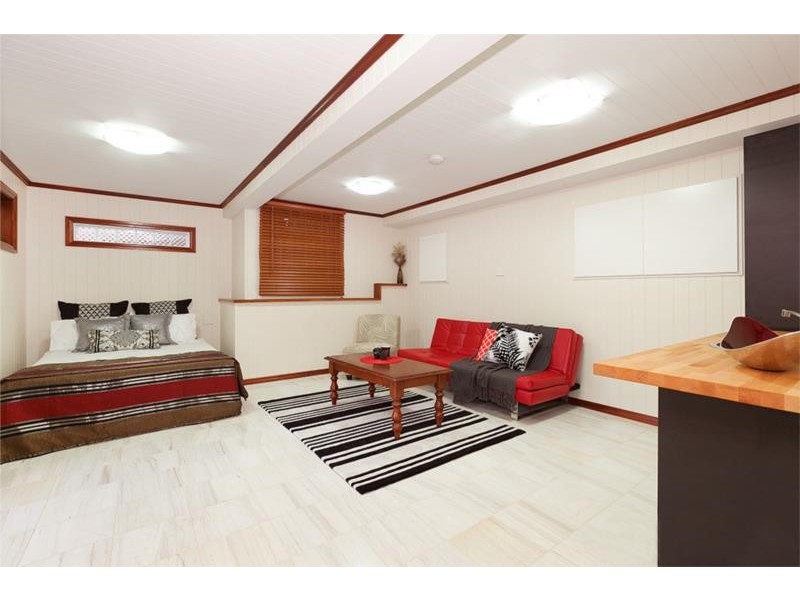 25 Mannion Street, Red Hill QLD 4059