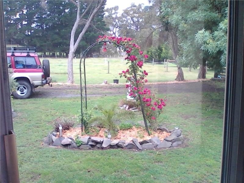 17 Joyces Lane, Woodside VIC 3874