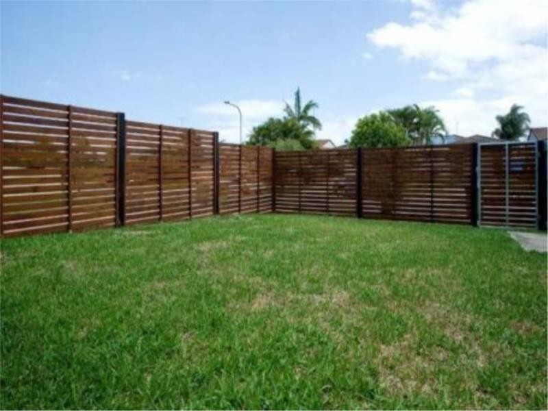 1/5 Wagtail Court, Burleigh Waters QLD 4220