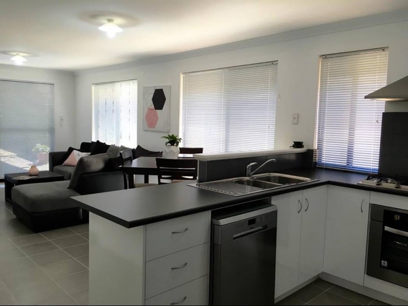 49 Evans Way, Byford WA 6122