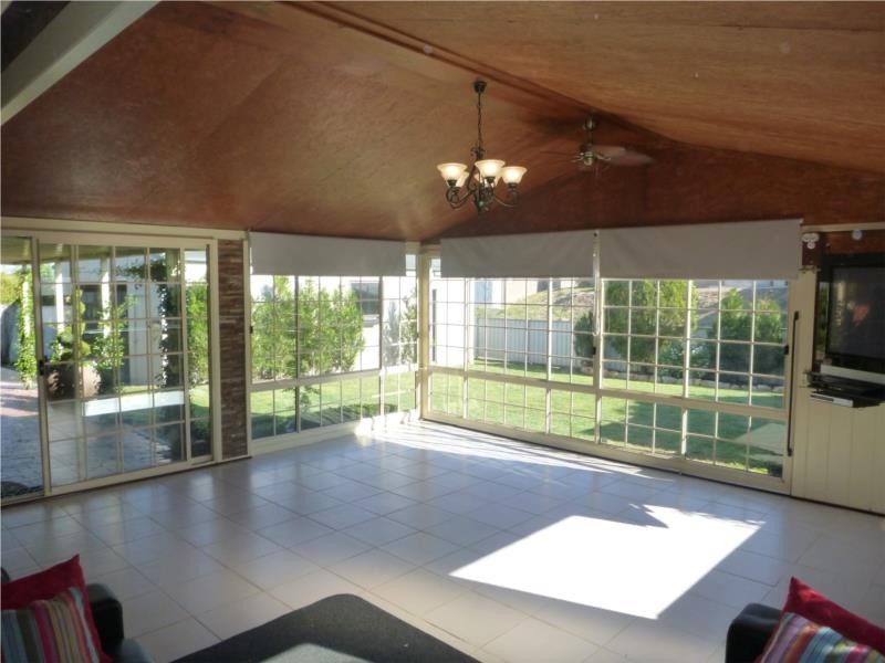 18 WENTWORTH DRIVE, Kelso NSW 2795