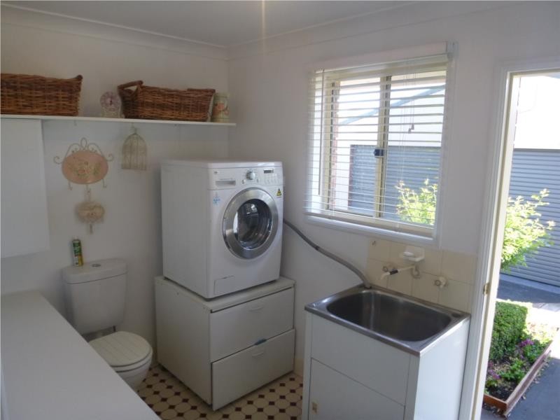 18 WENTWORTH DRIVE, Kelso NSW 2795