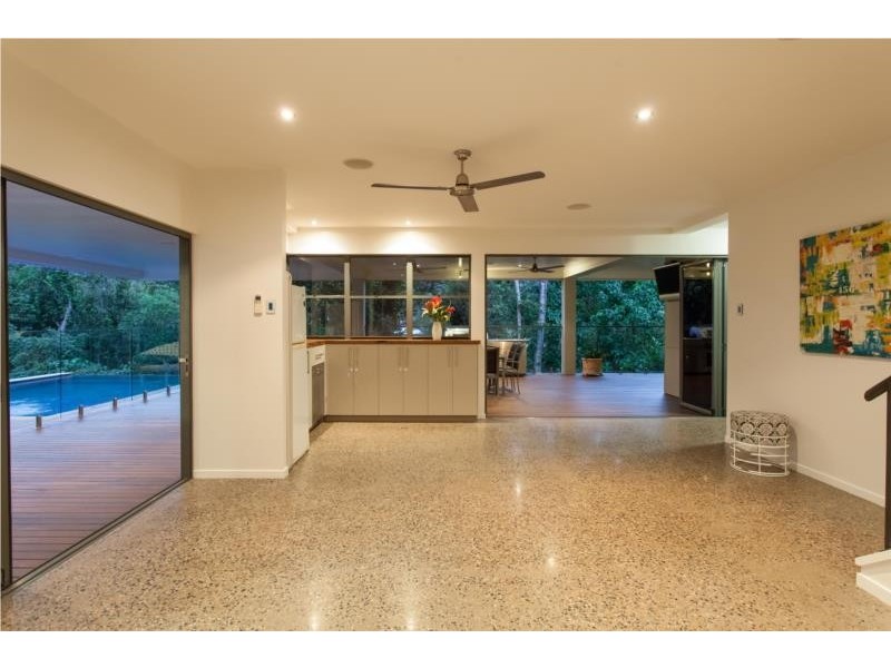 11 Springmeadow Close, Brinsmead QLD 4870