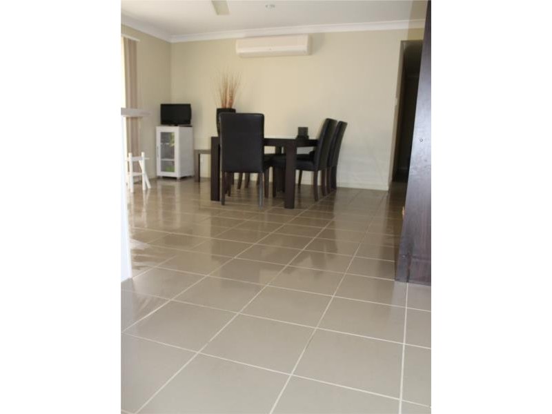 10 Trillers Avenue, Coomera QLD 4209