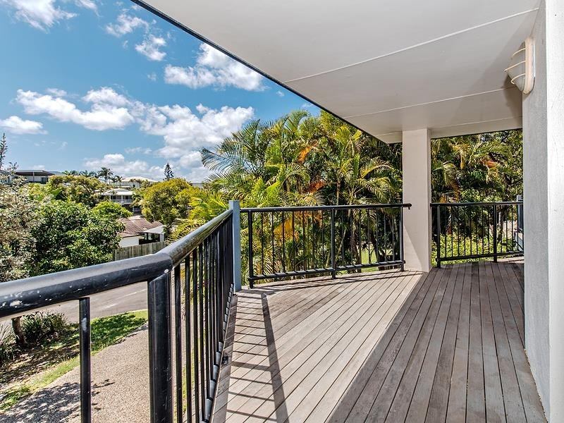 11 Castaways Court, Castaways Beach QLD 4567