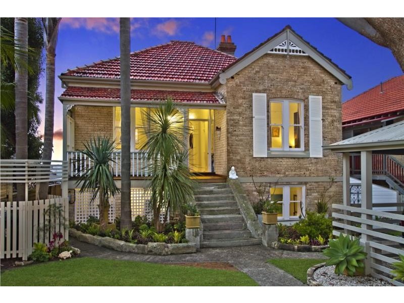 6 Augusta Road, Manly NSW 2095