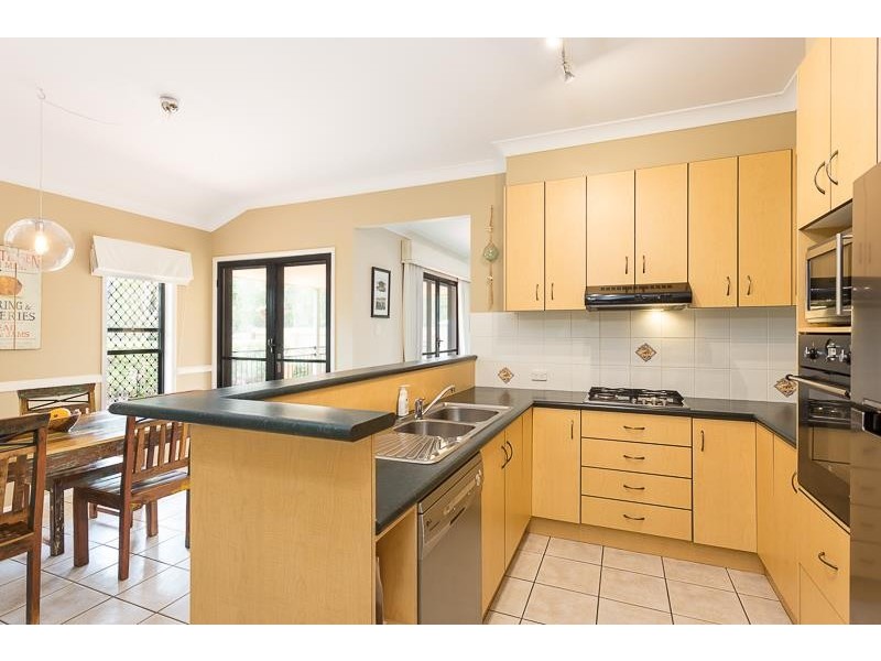 8/19 Island Street, Cleveland QLD 4163