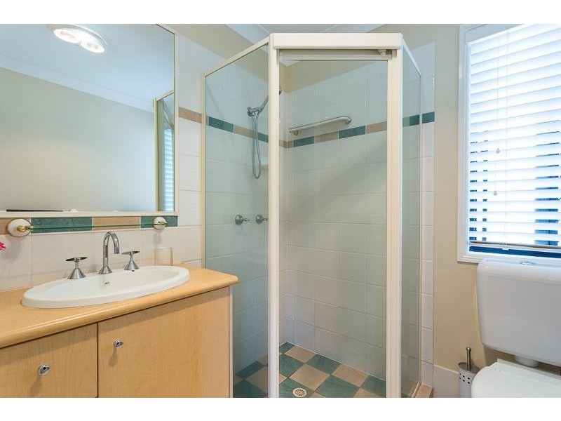 8/19 Island Street, Cleveland QLD 4163