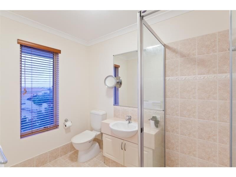 60 Discovery Circuit, Iluka WA 6028