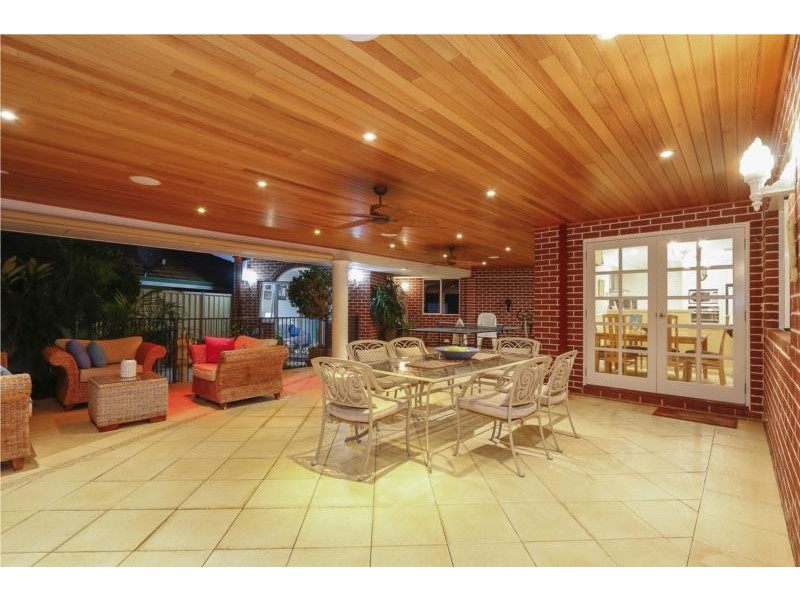 11 La Grange Loop, Currambine WA 6028