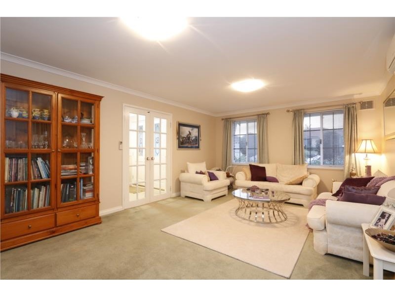 11 La Grange Loop, Currambine WA 6028