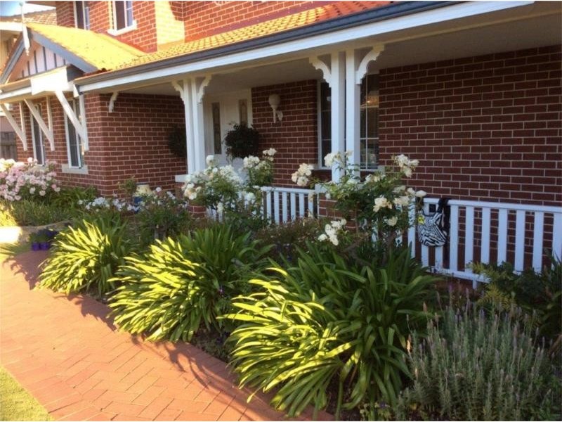 11 La Grange Loop, Currambine WA 6028