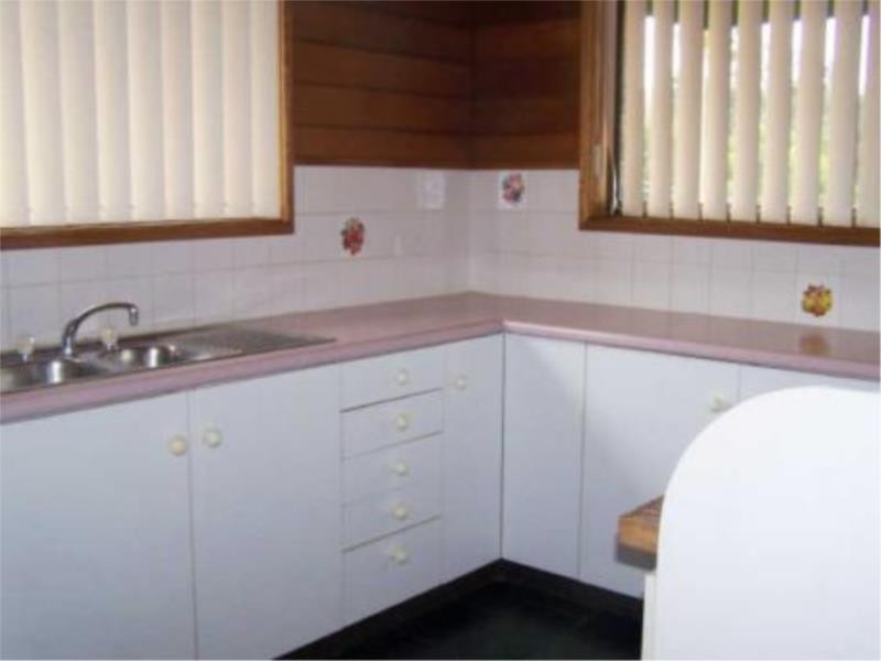 13 Currowan Street, Nelligen NSW 2536