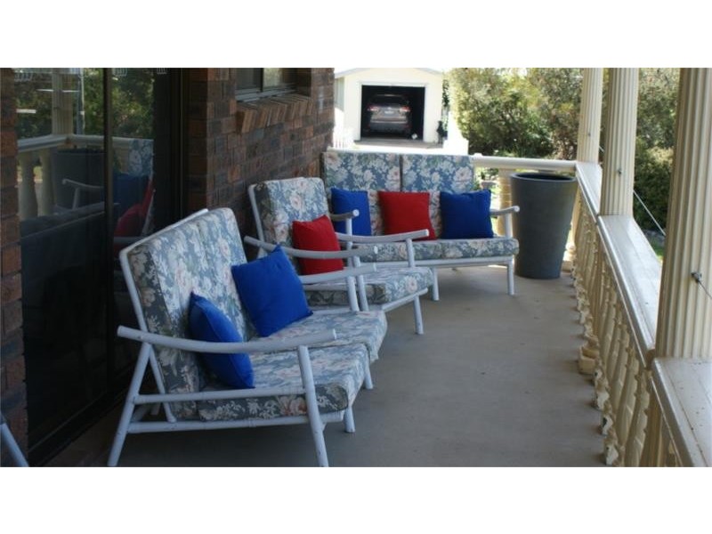 13 Currowan Street, Nelligen NSW 2536