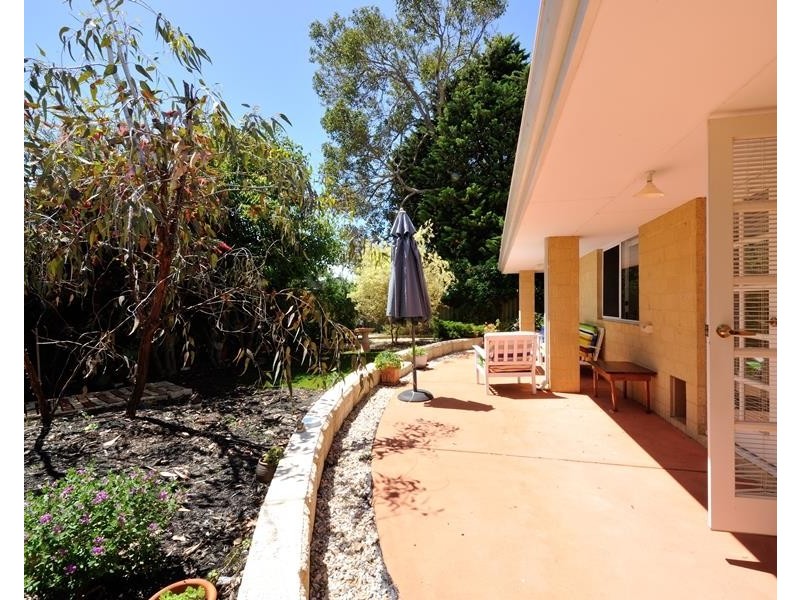 6A Brooking Road, Coodanup WA 6210