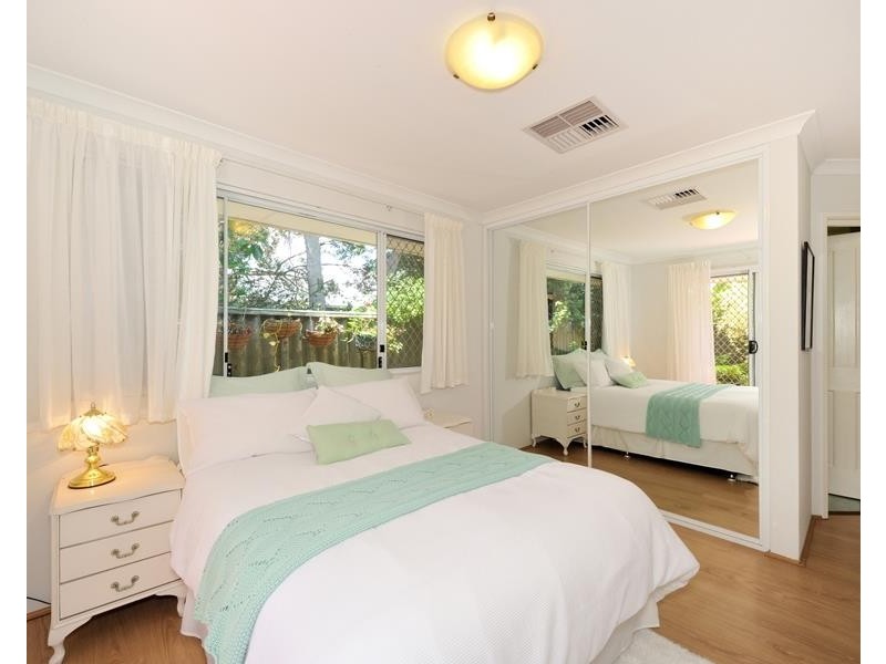 6A Brooking Road, Coodanup WA 6210