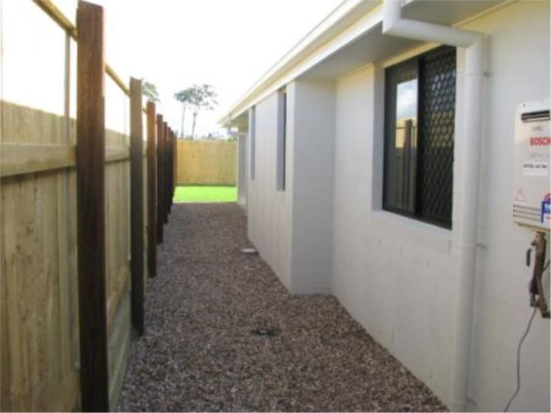 11 Sears Parade, North Lakes QLD 4509