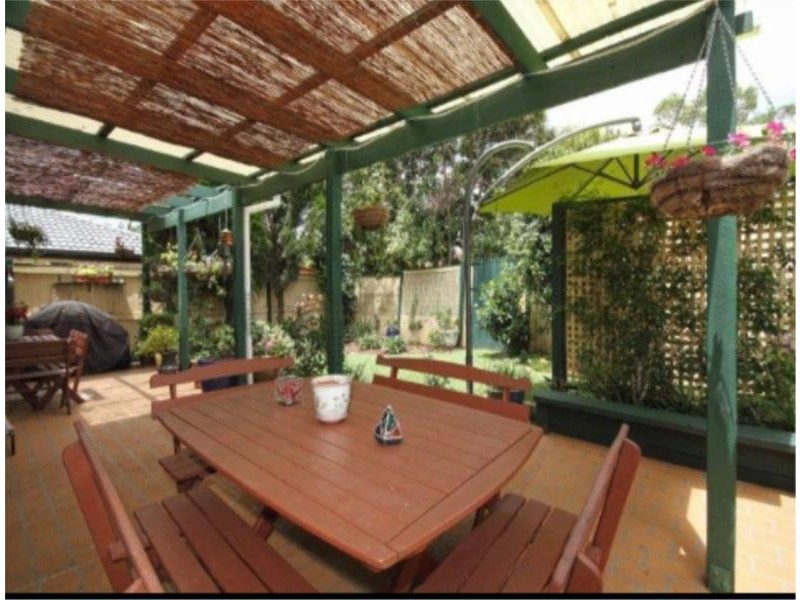 71 Lakeside Crescent, Forest Lake QLD 4078