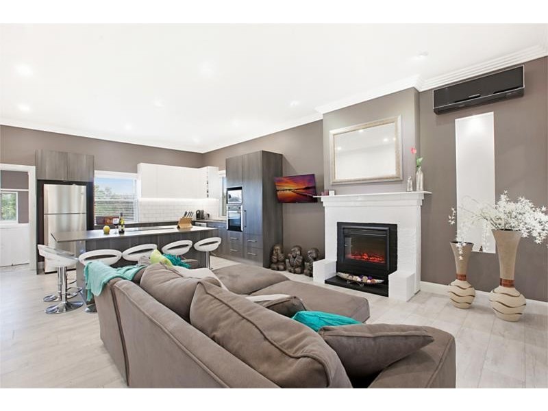 11 Grinsell Street, New Lambton NSW 2305