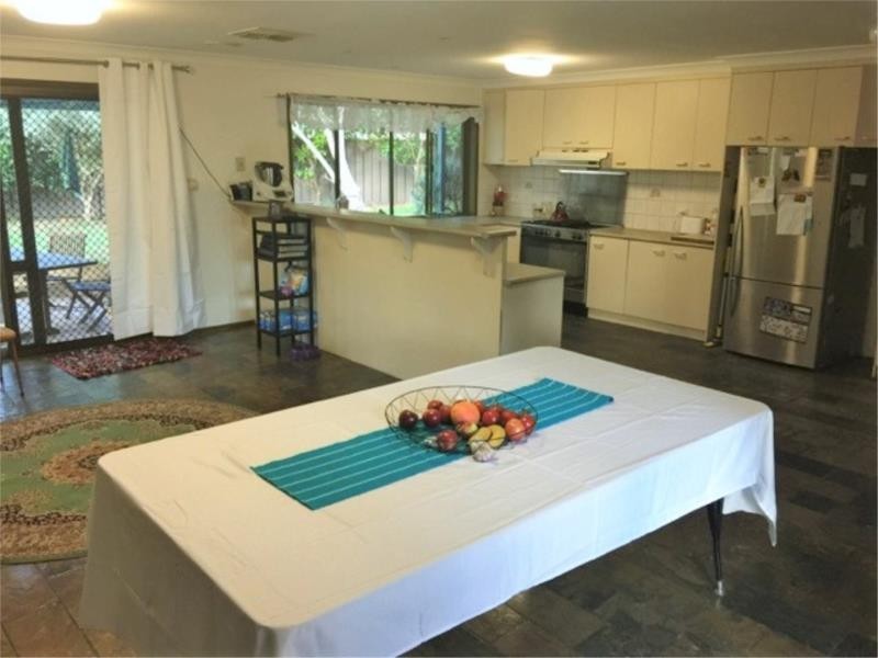 3 Boree Court, Thurgoona NSW 2640