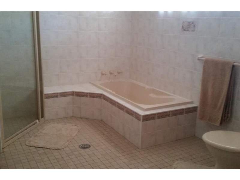 18 Laurina Drive, Darawank NSW 2428