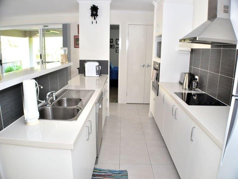 10 Albany Street, Sippy Downs QLD 4556