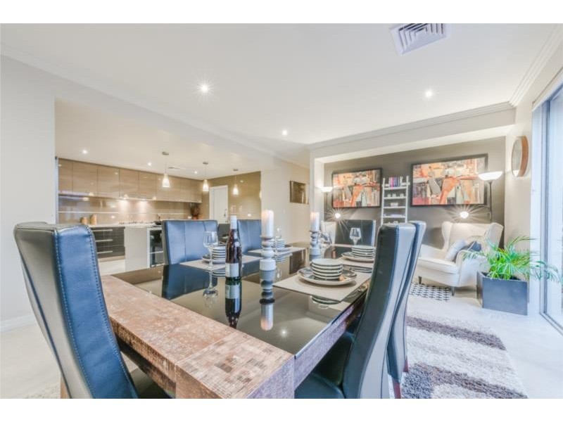 8 Bramham Street, Landsdale WA 6065