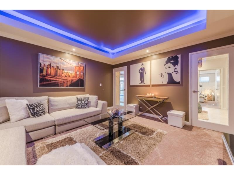 8 Bramham Street, Landsdale WA 6065