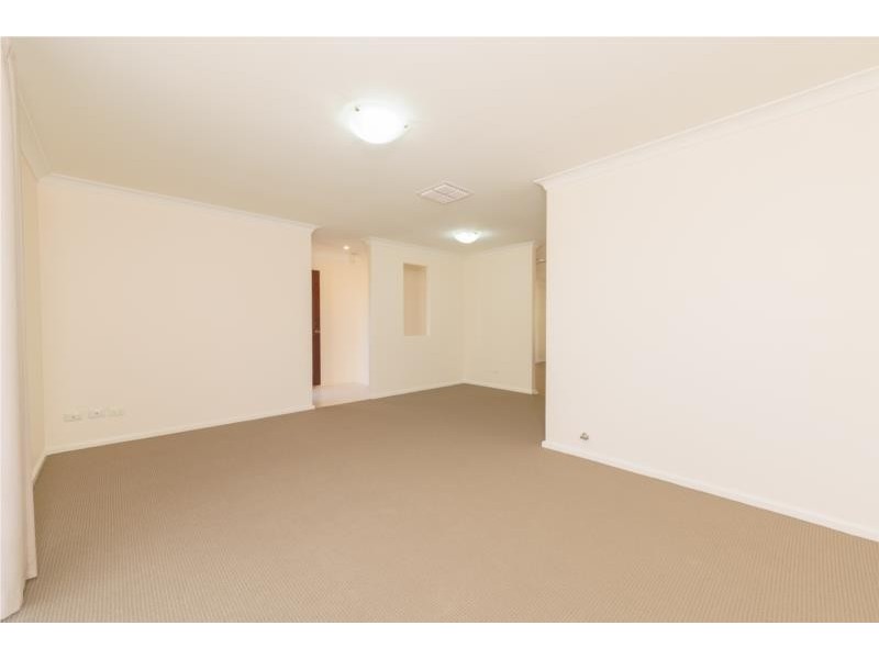10 Heron Way, Yangebup WA 6164