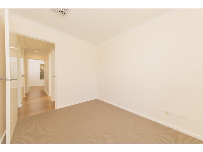 10 Heron Way, Yangebup WA 6164