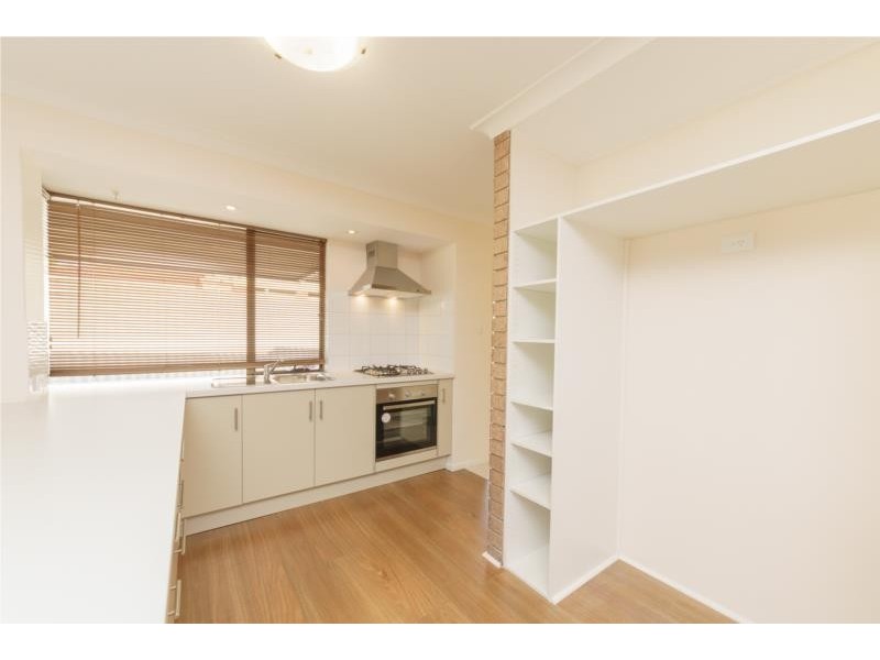 10 Heron Way, Yangebup WA 6164