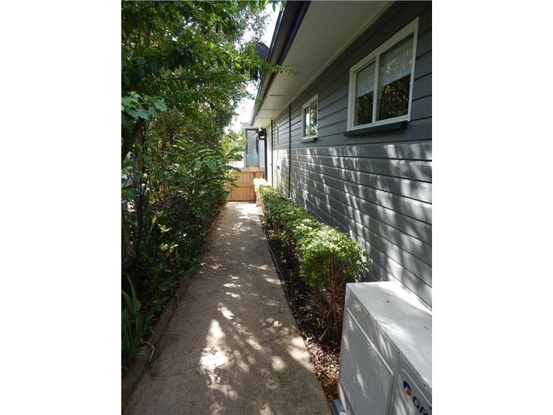 60 Mayfield Road, Moorooka QLD 4105