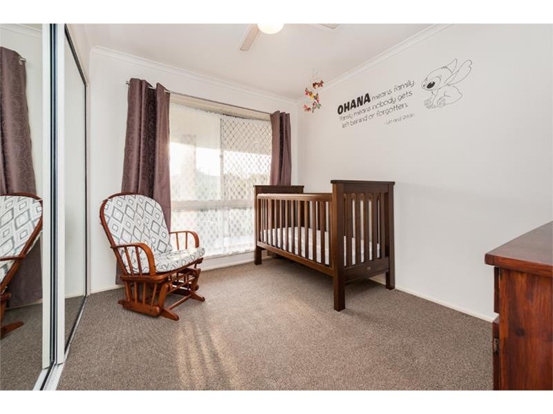 14 Lenore Crescent, Springwood QLD 4127