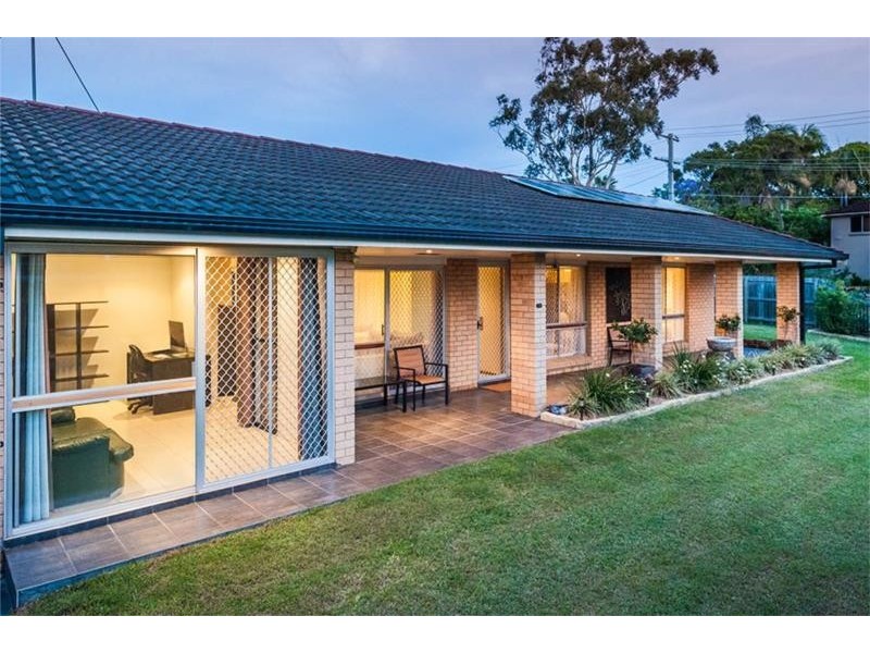 14 Lenore Crescent, Springwood QLD 4127