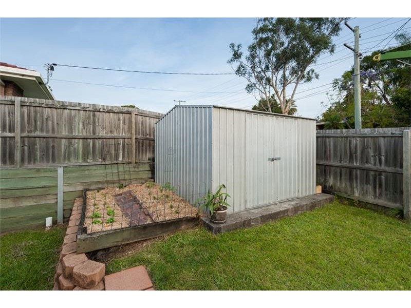 14 Lenore Crescent, Springwood QLD 4127