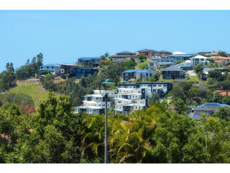 4 Arbury Hill Close, Burleigh Heads QLD 4220