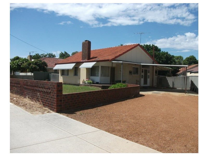 381 Hardey Road, Cloverdale WA 6105