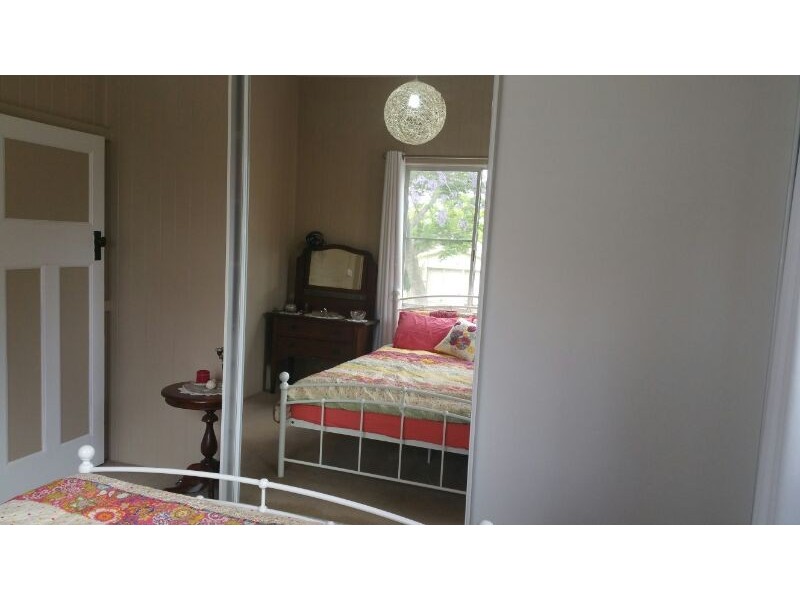 16 Louisa Street, South Toowoomba QLD 4350