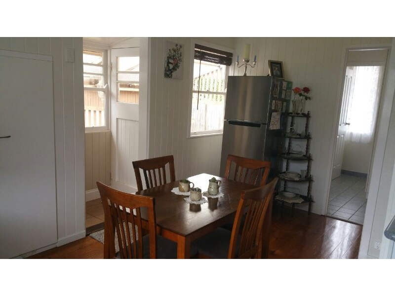16 Louisa Street, South Toowoomba QLD 4350