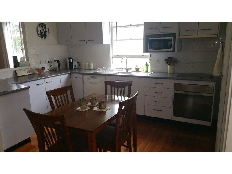 16 Louisa Street, South Toowoomba QLD 4350