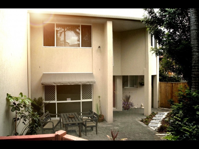 4/40 Government Road, Labrador QLD 4215