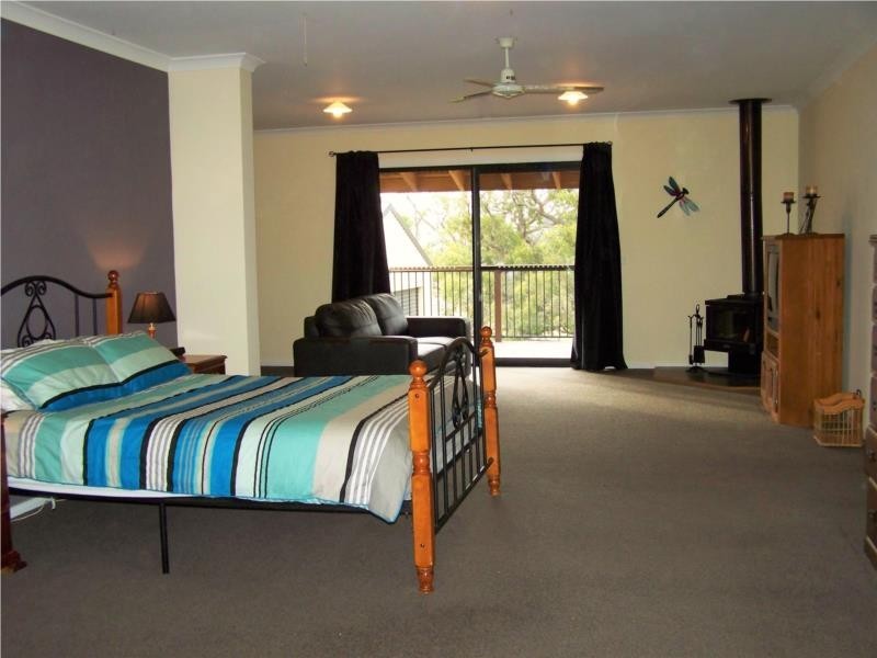 18 Mathiesons Road, Wandong VIC 3758