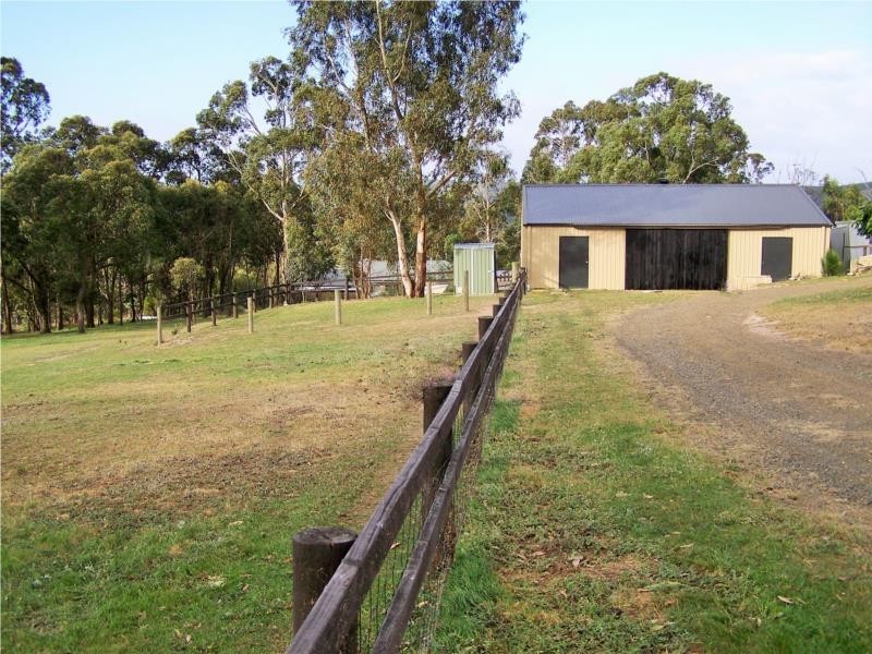 18 Mathiesons Road, Wandong VIC 3758