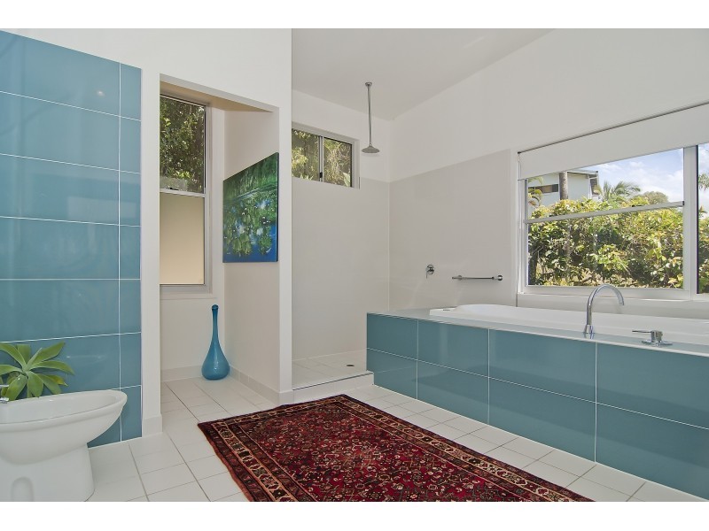 21 YAKOLA PARADE, Alexandra Headland QLD 4572