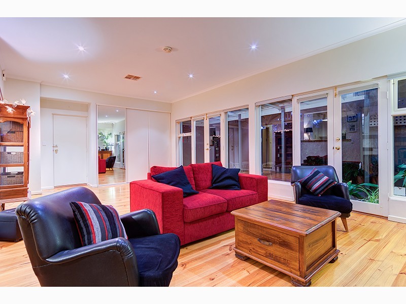 29 Knightsbridge Road, Leabrook SA 5068